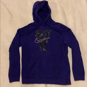 JUST DO IT, Nike sweatshirt.